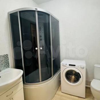 Сдается 1-комнатная квартира, 44 м²