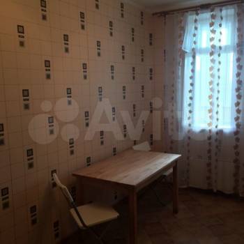 Сдается 1-комнатная квартира, 44 м²