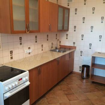 Сдается 1-комнатная квартира, 44 м²