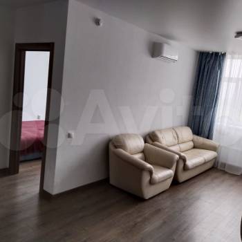 Сдается 1-комнатная квартира, 46 м²