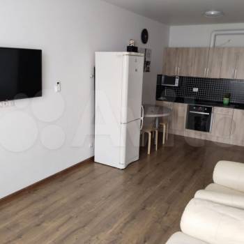 Сдается 1-комнатная квартира, 46 м²