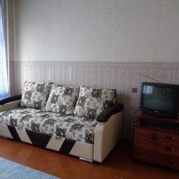 Сдается 2-х комнатная квартира, 75 м²