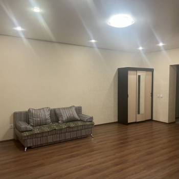 Сдается 1-комнатная квартира, 47 м²