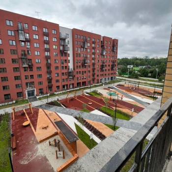 Продается 1-комнатная квартира, 35 м²