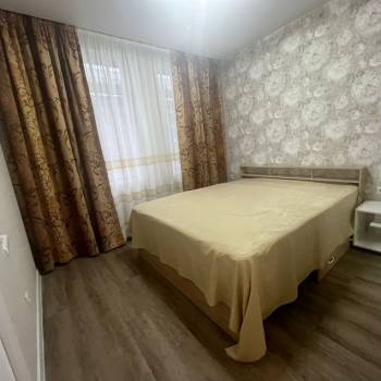 Продается 1-комнатная квартира, 38 м²