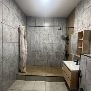 Продается 3-х комнатная квартира, 150 м²