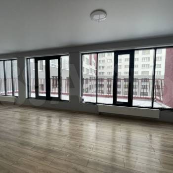 Продается 3-х комнатная квартира, 150 м²