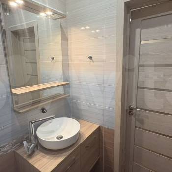 Продается 2-х комнатная квартира, 60 м²