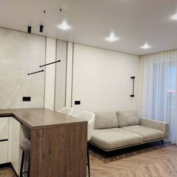 Продается 1-комнатная квартира, 40,9 м²