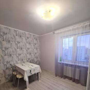 Сдается 2-х комнатная квартира, 57 м²