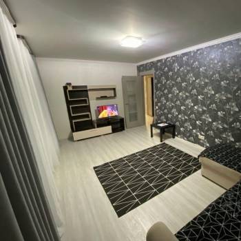 Сдается 2-х комнатная квартира, 57 м²