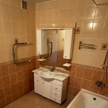 Продается 2-х комнатная квартира, 89 м²