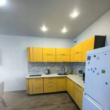 Продается 1-комнатная квартира, 48 м²