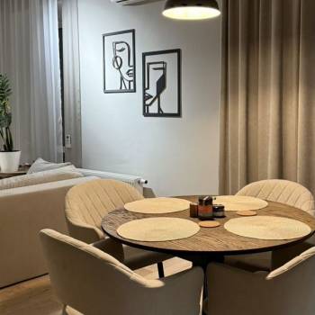 Продается 2-х комнатная квартира, 92 м²