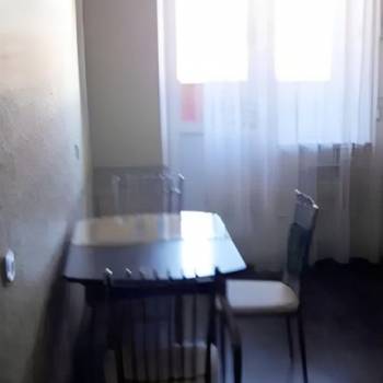 Продается 1-комнатная квартира, 40,4 м²