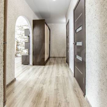 Продается 1-комнатная квартира, 49 м²