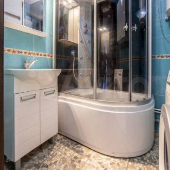 Продается 1-комнатная квартира, 49 м²