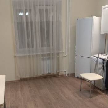 Сдается 1-комнатная квартира, 46 м²