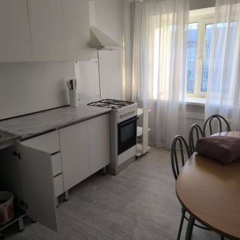 Сдается Многокомнатная квартира, 74 м²