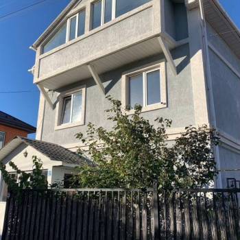 Продается Дом, 210 м²