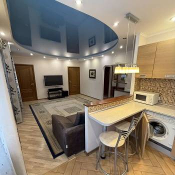 Сдается Многокомнатная квартира, 70 м²