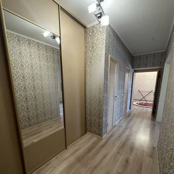 Продается 1-комнатная квартира, 45,7 м²
