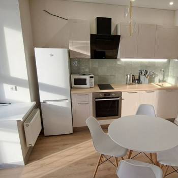 Сдается 1-комнатная квартира, 42,1 м²