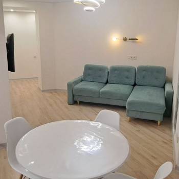 Сдается 1-комнатная квартира, 42,1 м²