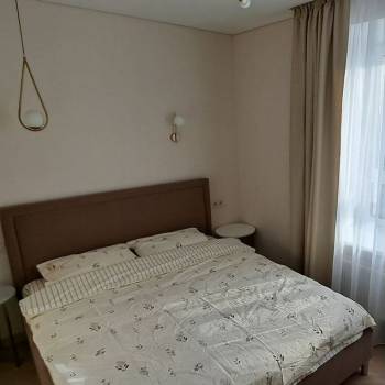 Сдается 1-комнатная квартира, 42,1 м²