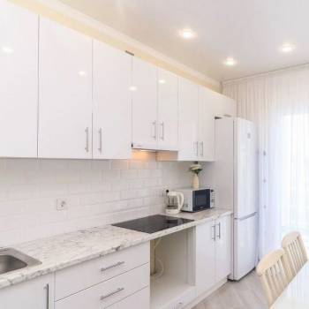 Продается 1-комнатная квартира, 41,7 м²