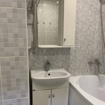 Сдается 1-комнатная квартира, 43 м²