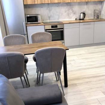 Сдается 1-комнатная квартира, 49,7 м²