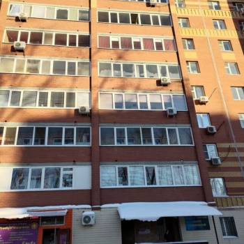 Продается 1-комнатная квартира, 37 м²