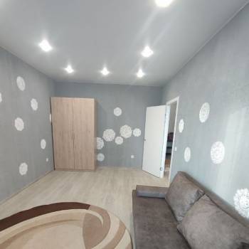 Сдается 1-комнатная квартира, 39 м²