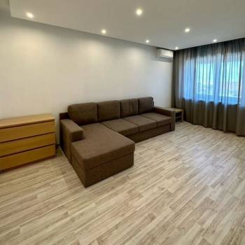 Сдается 1-комнатная квартира, 41,3 м²