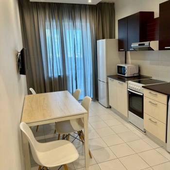 Сдается 1-комнатная квартира, 41,3 м²