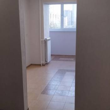 Продается 1-комнатная квартира, 35 м²
