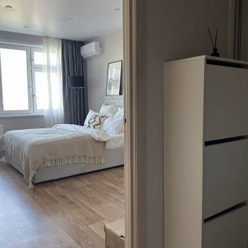 Сдается 1-комнатная квартира, 38 м²