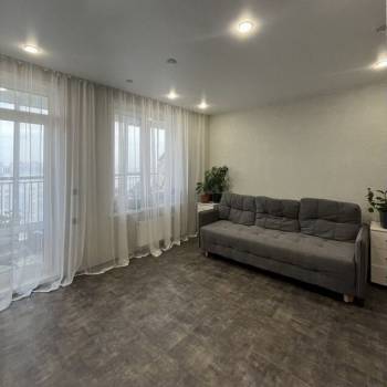 Продается 1-комнатная квартира, 38,2 м²
