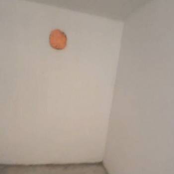 Продается Нежилое помещение, 6 м²