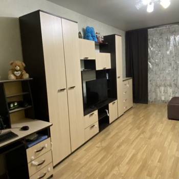 Сдается 1-комнатная квартира, 50 м²
