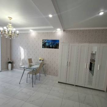 Сдается 1-комнатная квартира, 40 м²