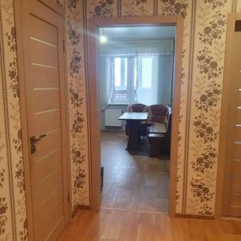 Сдается 1-комнатная квартира, 41 м²