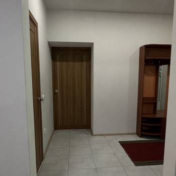 Сдается 1-комнатная квартира, 52 м²