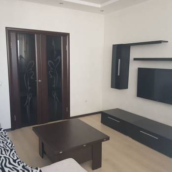 Сдается 2-х комнатная квартира, 67 м²