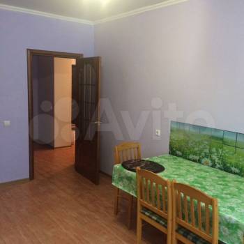 Сдается 1-комнатная квартира, 52 м²