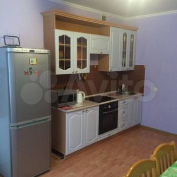 Сдается 1-комнатная квартира, 52 м²