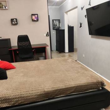 Сдается 1-комнатная квартира, 37 м²