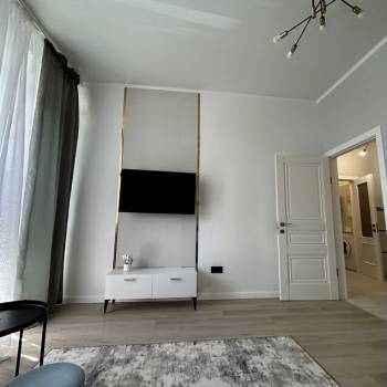 Сдается 1-комнатная квартира, 42 м²