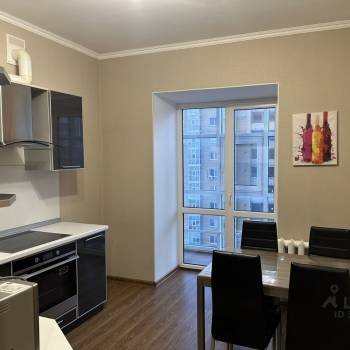 Сдается 2-х комнатная квартира, 59,5 м²